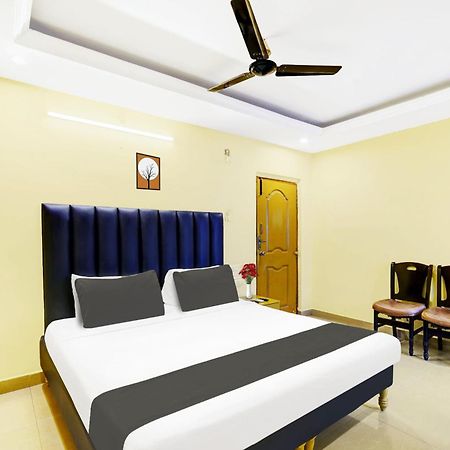 Super Hotel O Padmavathi Puram Near Railway Station Tirupati Exteriér fotografie